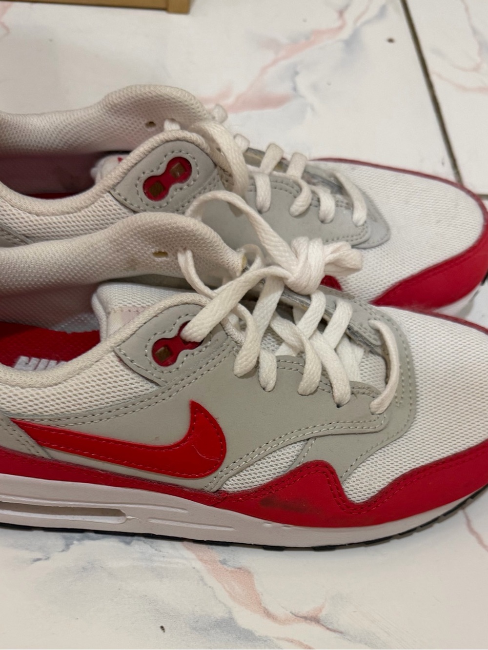 Nike Kids White and Red Air Cushion Sneakers